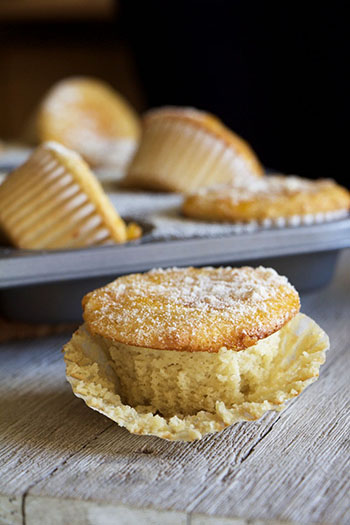 Bakery Style Apricot-Almond Muffins (GF, Paleo, Dairy Free, Refined Sugar Free, Oil-Free)