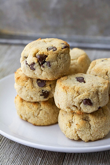 Your Favorite Guilt Free Almond Joy Scones (Vegan, Paleo, GF, Oil-Free)