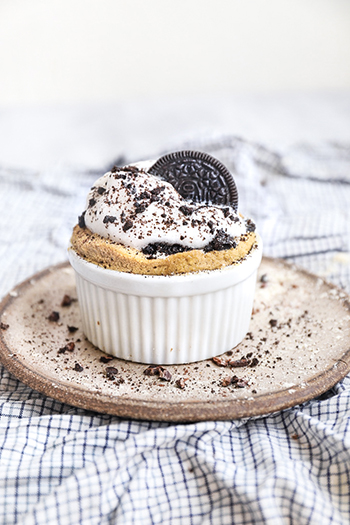 Microwave Oreo Mug Cake (Gluten free, dairy free)
