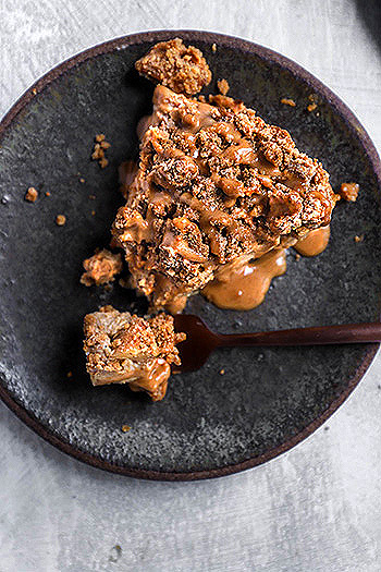 Vegan Miso Caramel Apple Crumble Cheesecake (GF, Refined Sugar free)
