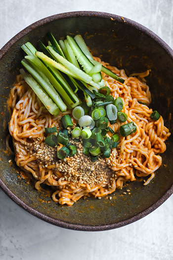 EASY Cold Taiwanese Peanut Noodles 台式涼麵 (Keto, Low carb, Vegan)
